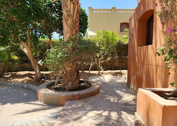 Nayah Stays, Lagoons Beach, Paradise 3 Ensuite With Private Pool *