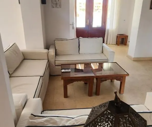 Villa Nayah Stays, Lagoons Beach, Paradise 3 Ensuite With Private Pool