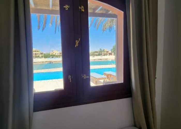 Villa Nayah Stays, Lagoons Beach, Paradise 3 Ensuite With Private Pool