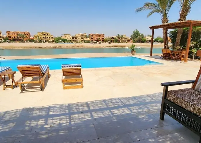 Nayah Stays, Lagoons Beach, Paradise 3 Ensuite With Private Pool * El Gouna