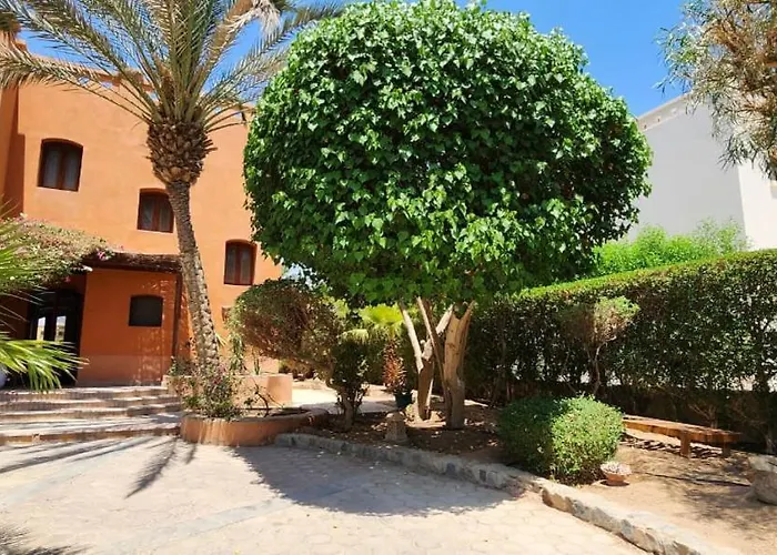Nayah Stays, Lagoons Beach, Paradise 3 Ensuite With Private Pool